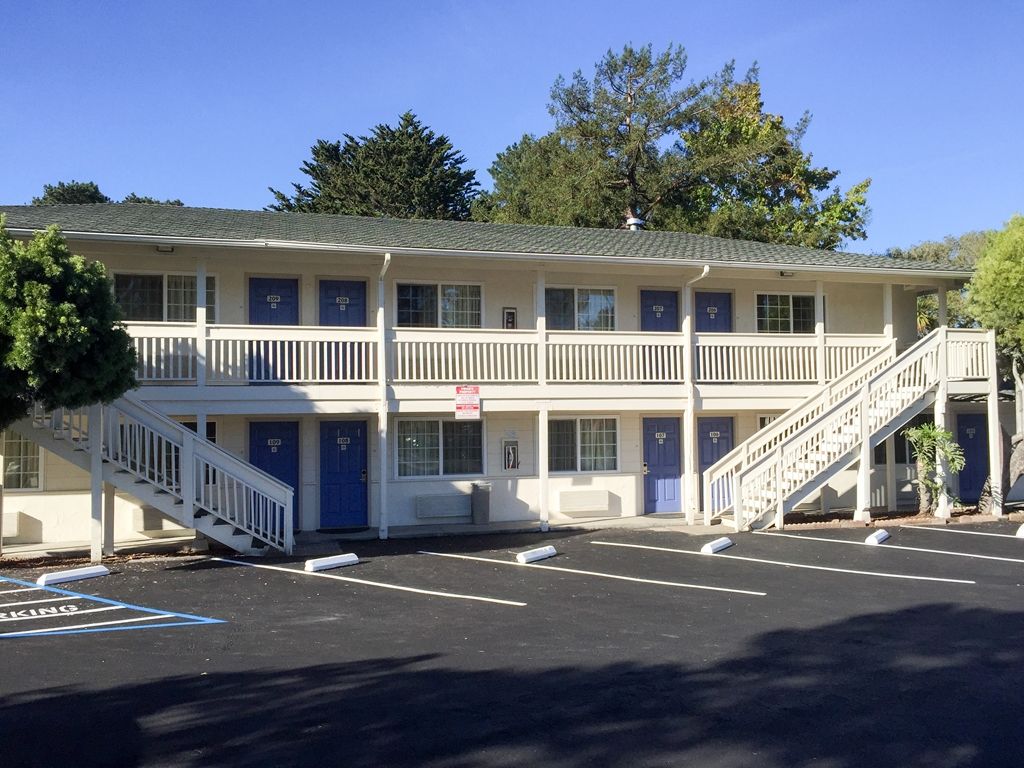 Fisherman'S Cove Inn Monterey Exterior foto