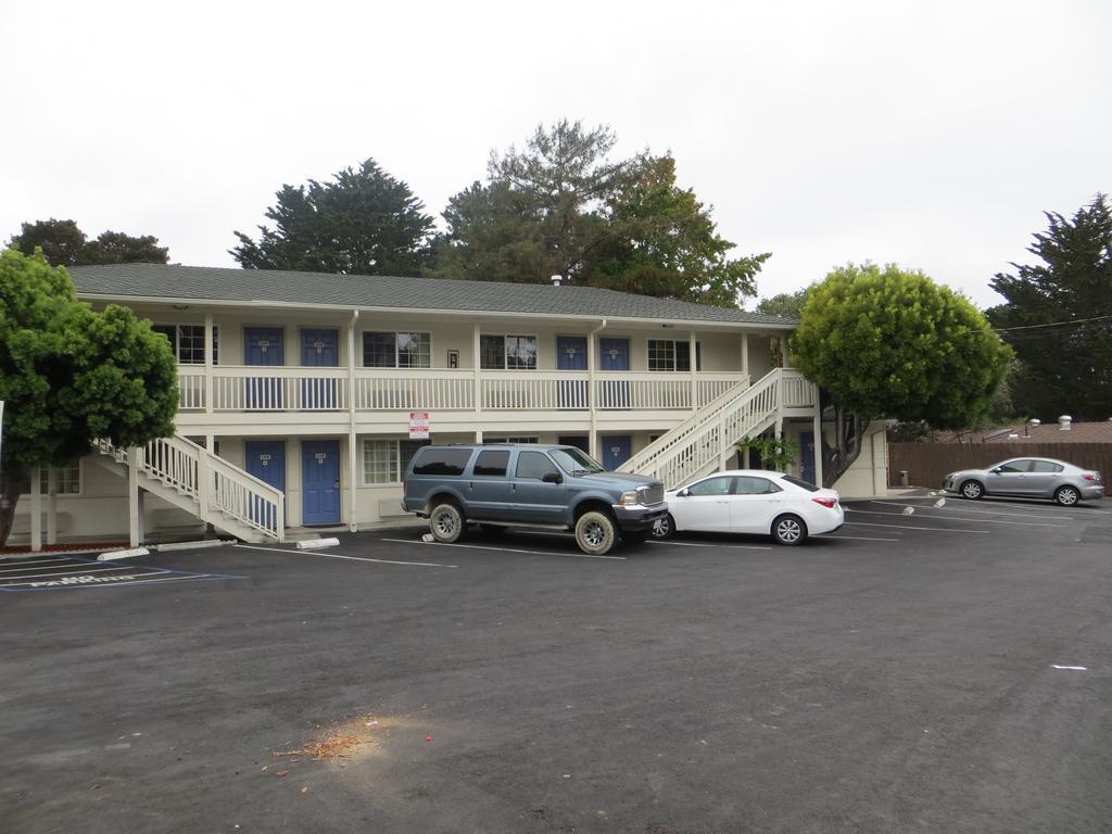 Fisherman'S Cove Inn Monterey Exterior foto